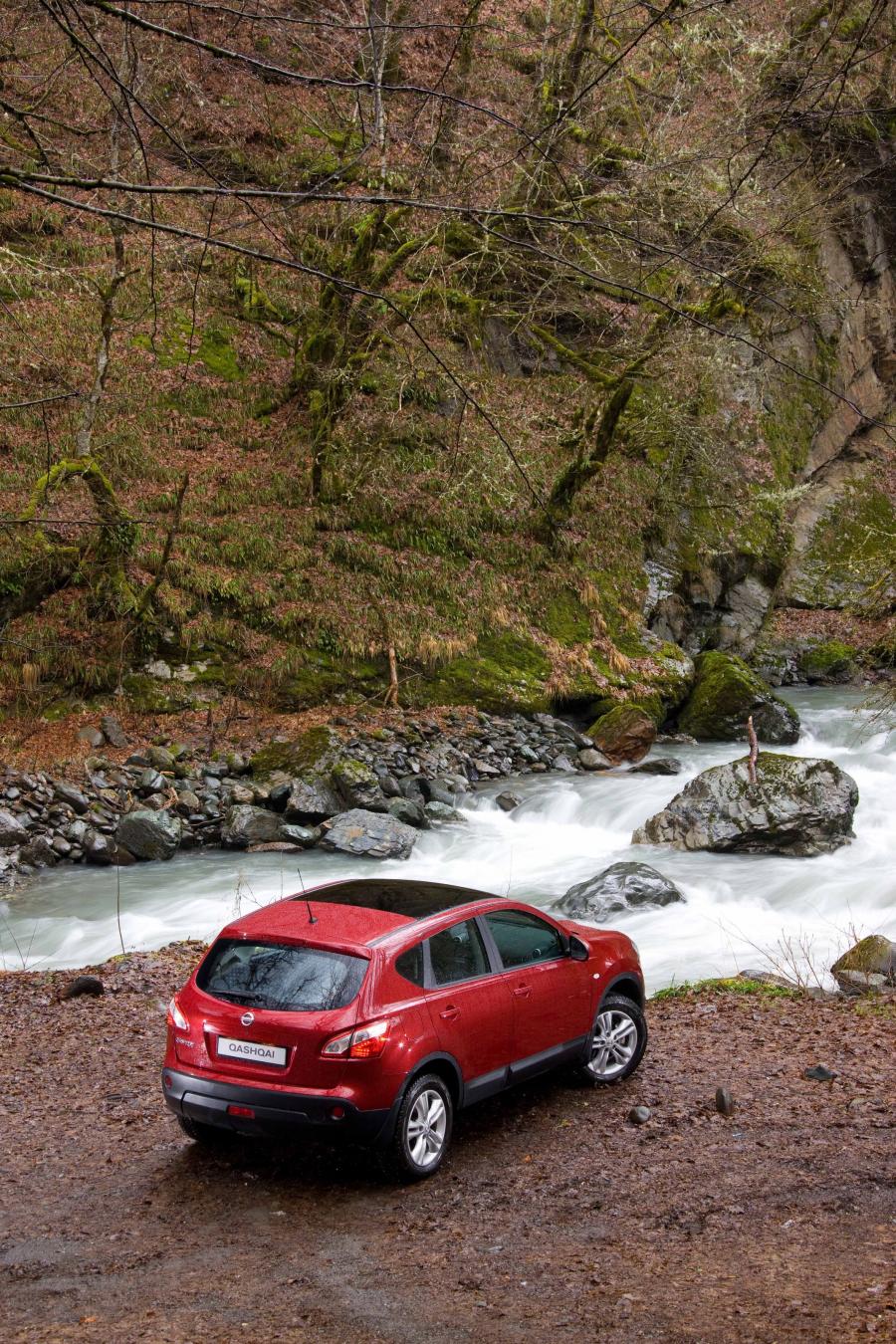  Nissan Qashqai 2010 года  (фото 59 из 204)
